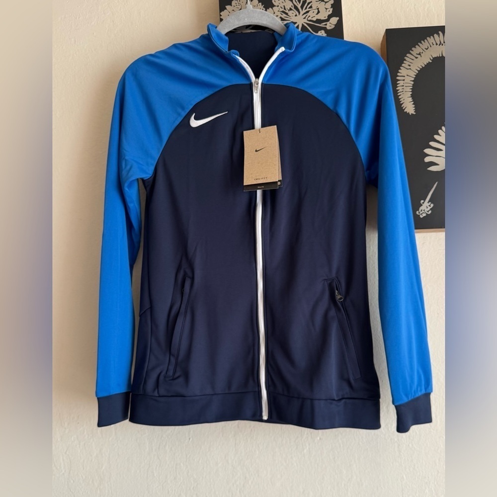 NWT Nike Dri-Fit Academy Pro Track Size XS - Picture 2 of 9